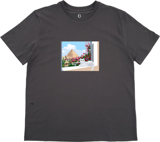 「Rosie」漫遊金字塔|純棉圓領印花T恤